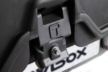 Towbox Alpha - Trekhaakkoffer zwart